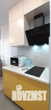 Студия квартира, посуточно, 35м2, 17/25 этаж