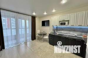 1-к квартира, посуточно, 38м2, 7/17 этаж