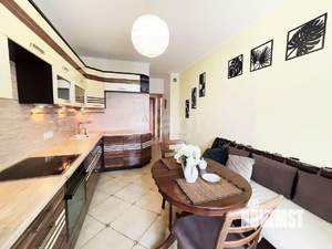 2-к квартира, на длительный срок, 57м2, 8/10 этаж