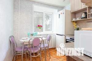 2-к квартира, посуточно, 56м2, 2/5 этаж