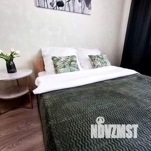 1-к квартира, посуточно, 41м2, 7/9 этаж