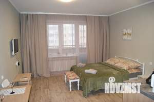 Студия квартира, посуточно, 30м2, 4/19 этаж