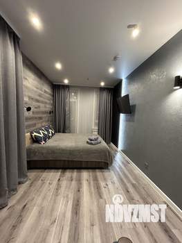 2-к квартира, посуточно, 52м2, 7/18 этаж