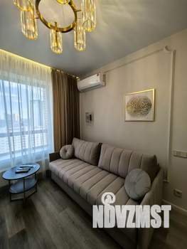 1-к квартира, посуточно, 39м2, 16/25 этаж