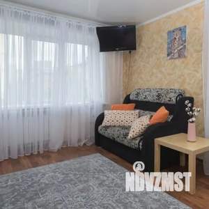 1-к квартира, посуточно, 38м2, 4/5 этаж