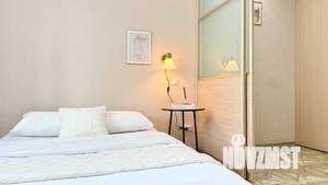 Студия квартира, посуточно, 30м2, 1/18 этаж