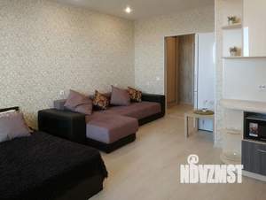 Студия квартира, посуточно, 30м2, 20/25 этаж