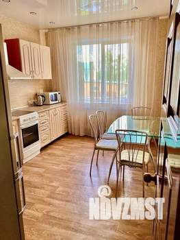 3-к квартира, посуточно, 69м2, 2/9 этаж