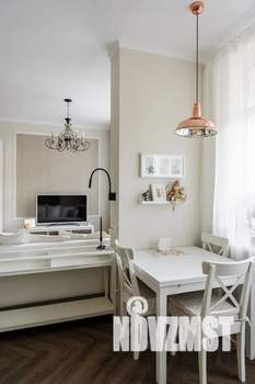 Студия квартира, посуточно, 44м2, 3/17 этаж