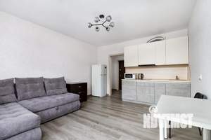 Студия квартира, посуточно, 35м2, 10/26 этаж