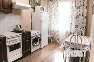 1-к квартира, посуточно, 43м2, 1/1 этаж