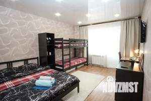 1-к квартира, посуточно, 37м2, 1/10 этаж