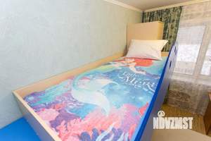 3-к квартира, посуточно, 65м2, 1/1 этаж