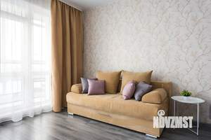 Студия квартира, посуточно, 35м2, 19/20 этаж