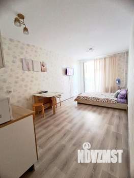 Студия квартира, посуточно, 27м2, 7/17 этаж