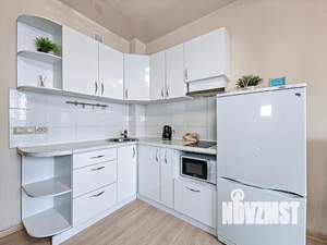 Студия квартира, посуточно, 30м2, 13/25 этаж