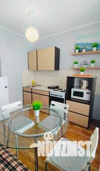 1-к квартира, посуточно, 48м2, 1/10 этаж