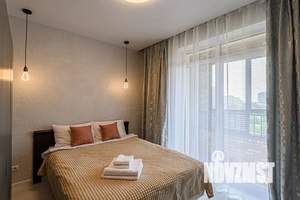 1-к квартира, посуточно, 35м2, 7/25 этаж