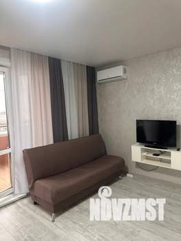 1-к квартира, посуточно, 40м2, 15/17 этаж