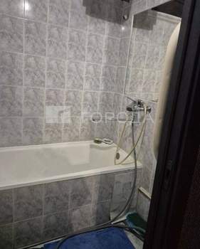 1-к квартира, на длительный срок, 32м2, 4/10 этаж