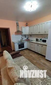 1-к квартира, посуточно, 36м2, 2/17 этаж