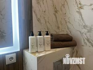 1-к квартира, посуточно, 42м2, 9/15 этаж