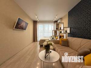 1-к квартира, посуточно, 40м2, 3/17 этаж