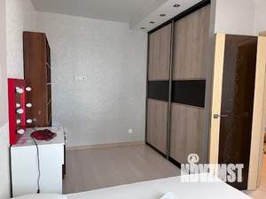 2-к квартира, посуточно, 42м2, 14/17 этаж