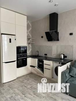 Студия квартира, посуточно, 35м2, 25/25 этаж