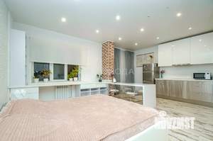 Студия квартира, на длительный срок, 42м2, 8/25 этаж