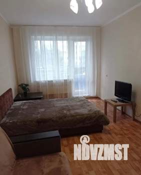 1-к квартира, посуточно, 45м2, 2/17 этаж