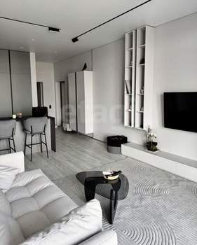 Студия квартира, на длительный срок, 40м2, 15/23 этаж