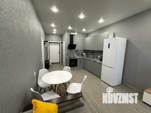 1-к квартира, посуточно, 37м2, 20/24 этаж