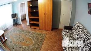 1-к квартира, посуточно, 42м2, 1/1 этаж