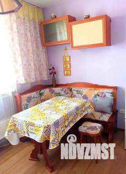 1-к квартира, посуточно, 40м2, 9/9 этаж