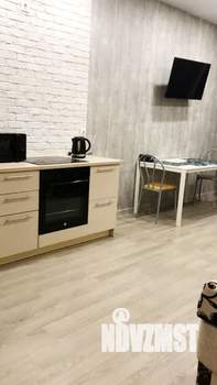 Студия квартира, посуточно, 43м2, 9/20 этаж