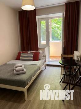 1-к квартира, посуточно, 12м2, 1/9 этаж