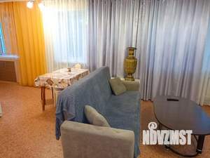 1-к квартира, посуточно, 72м2, 1/1 этаж