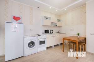 2-к квартира, посуточно, 40м2, 3/19 этаж