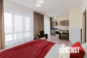 Студия квартира, посуточно, 40м2, 8/17 этаж