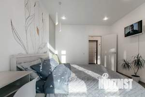 1-к квартира, посуточно, 40м2, 23/25 этаж