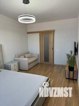 1-к квартира, посуточно, 37м2, 4/16 этаж