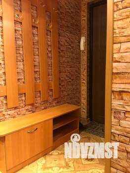 Студия квартира, посуточно, 32м2, 1/5 этаж
