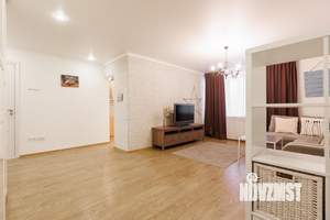 2-к квартира, посуточно, 55м2, 1/9 этаж