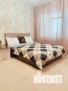 1-к квартира, посуточно, 34м2, 4/9 этаж