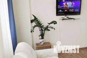 2-к квартира, посуточно, 60м2, 3/25 этаж