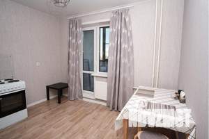 1-к квартира, посуточно, 37м2, 2/18 этаж