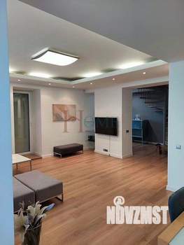 4-к квартира, на длительный срок, 206м2, 5/5 этаж