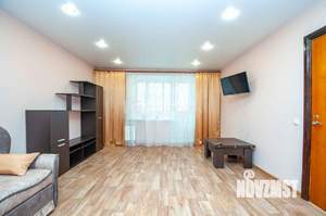 1-к квартира, на длительный срок, 50м2, 4/10 этаж