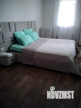 2-к квартира, посуточно, 77м2, 17/24 этаж